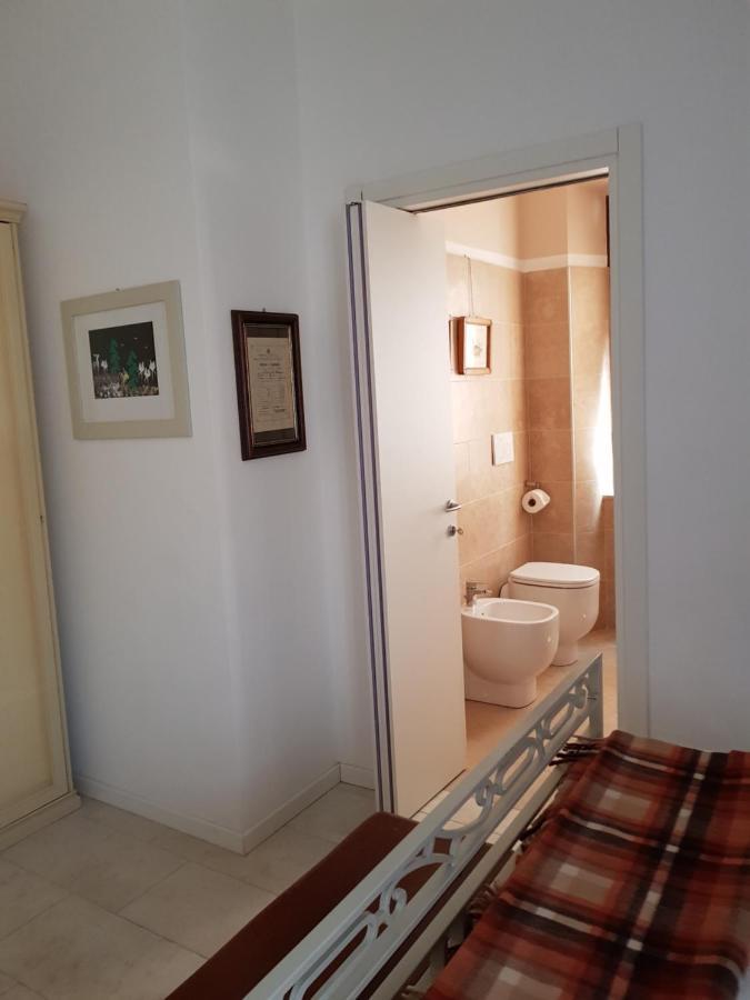 Dueterre Room & Host Fornole Exterior foto